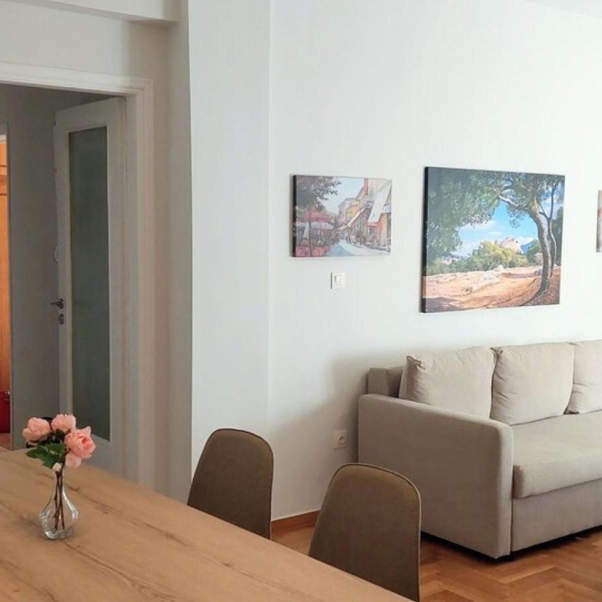 Elegant Apartment In Plaka アテネ エクステリア 写真